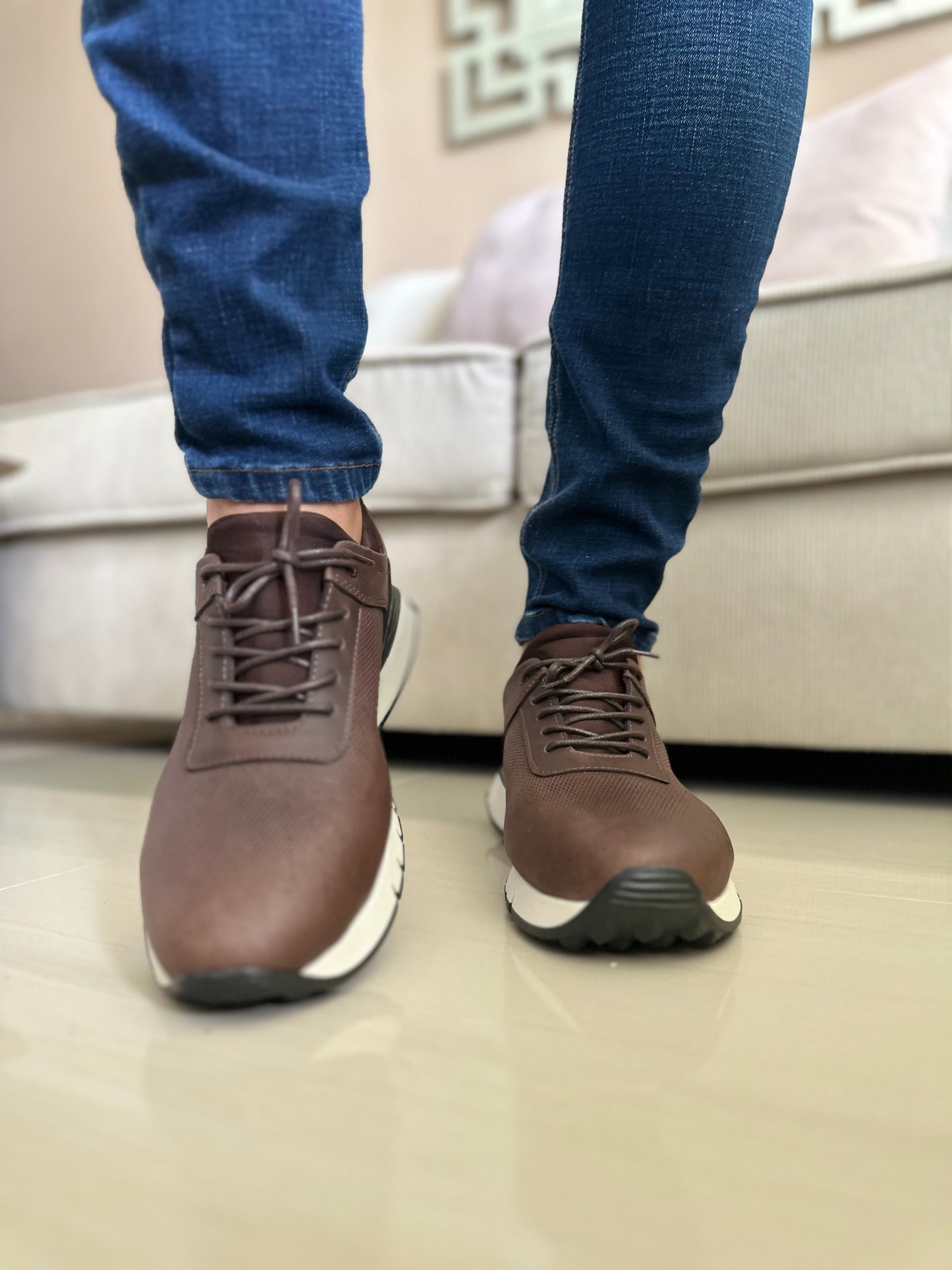 SNEAKER HOLLOW - EN CUERO - PARA HOMBRE - REF: ANT B91