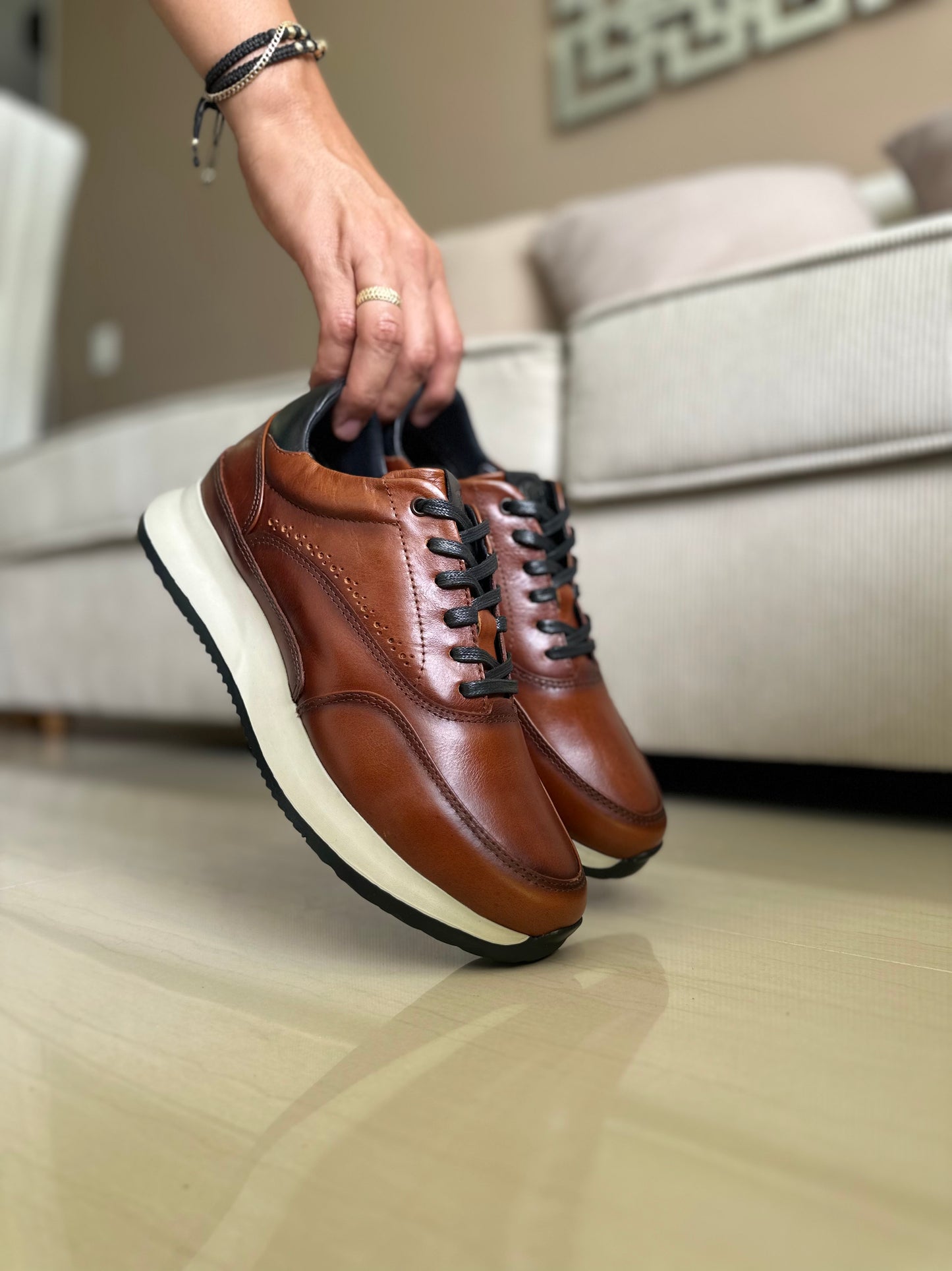 SNEAKERS TOPAXI- CUERO LISO CONAC  REF:T15