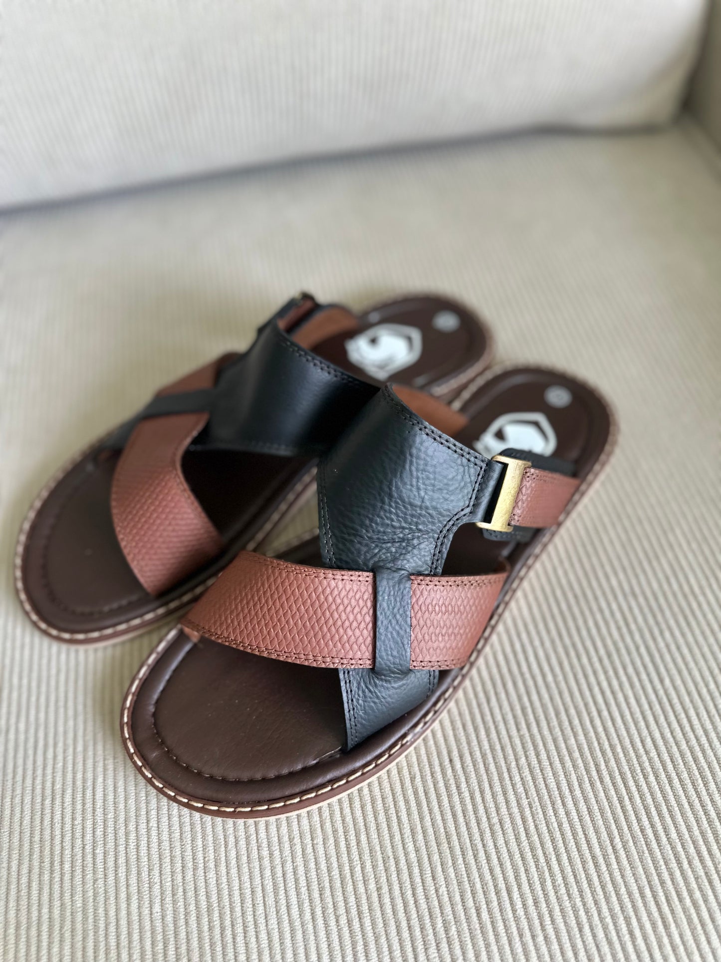 SANDALIA SHELL - EN CUERO - PARA HOMBRE - REF: 025