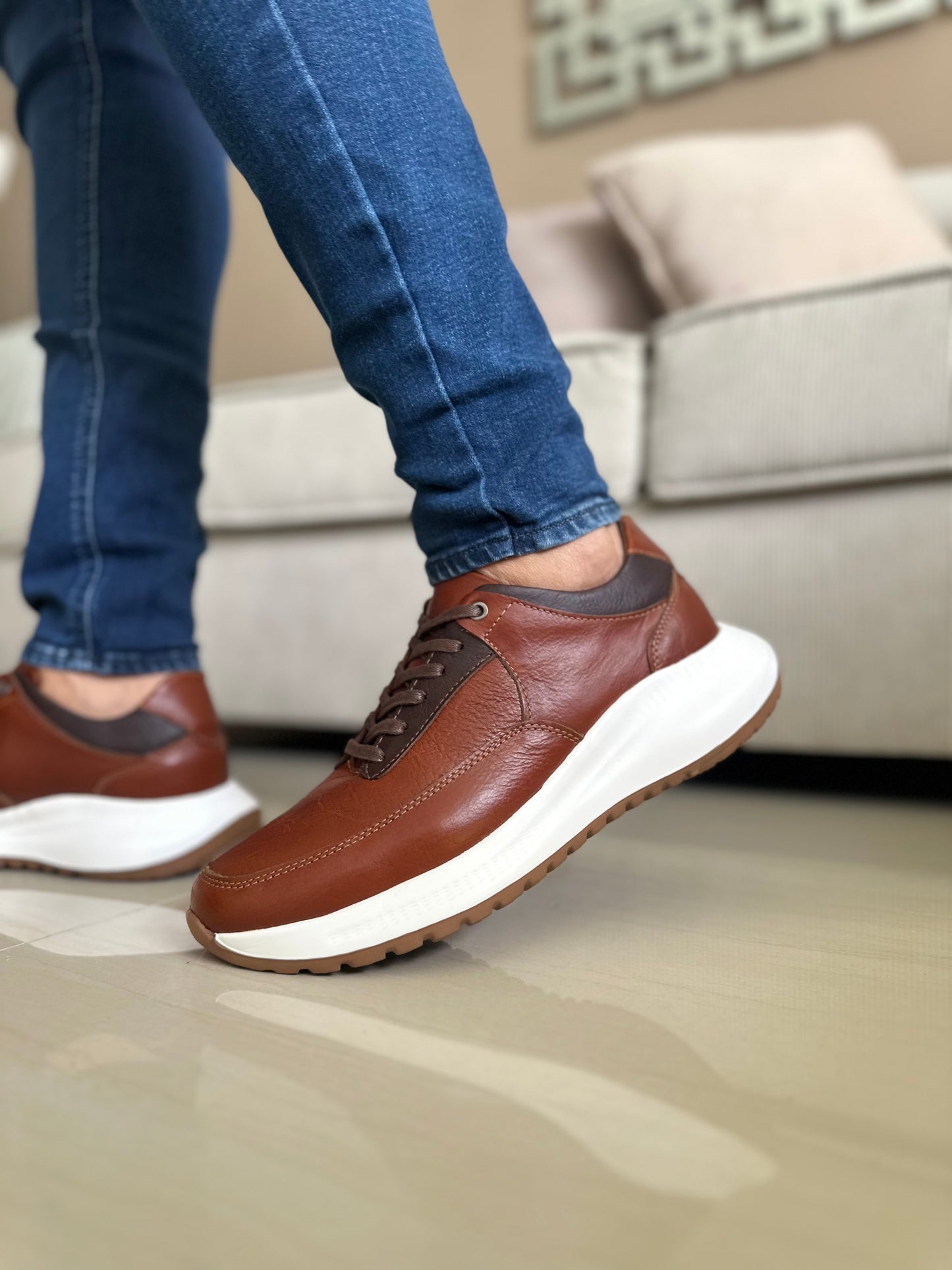 SNEAKER  - EN CUERO - PARA HOMBRE -REF 90-0