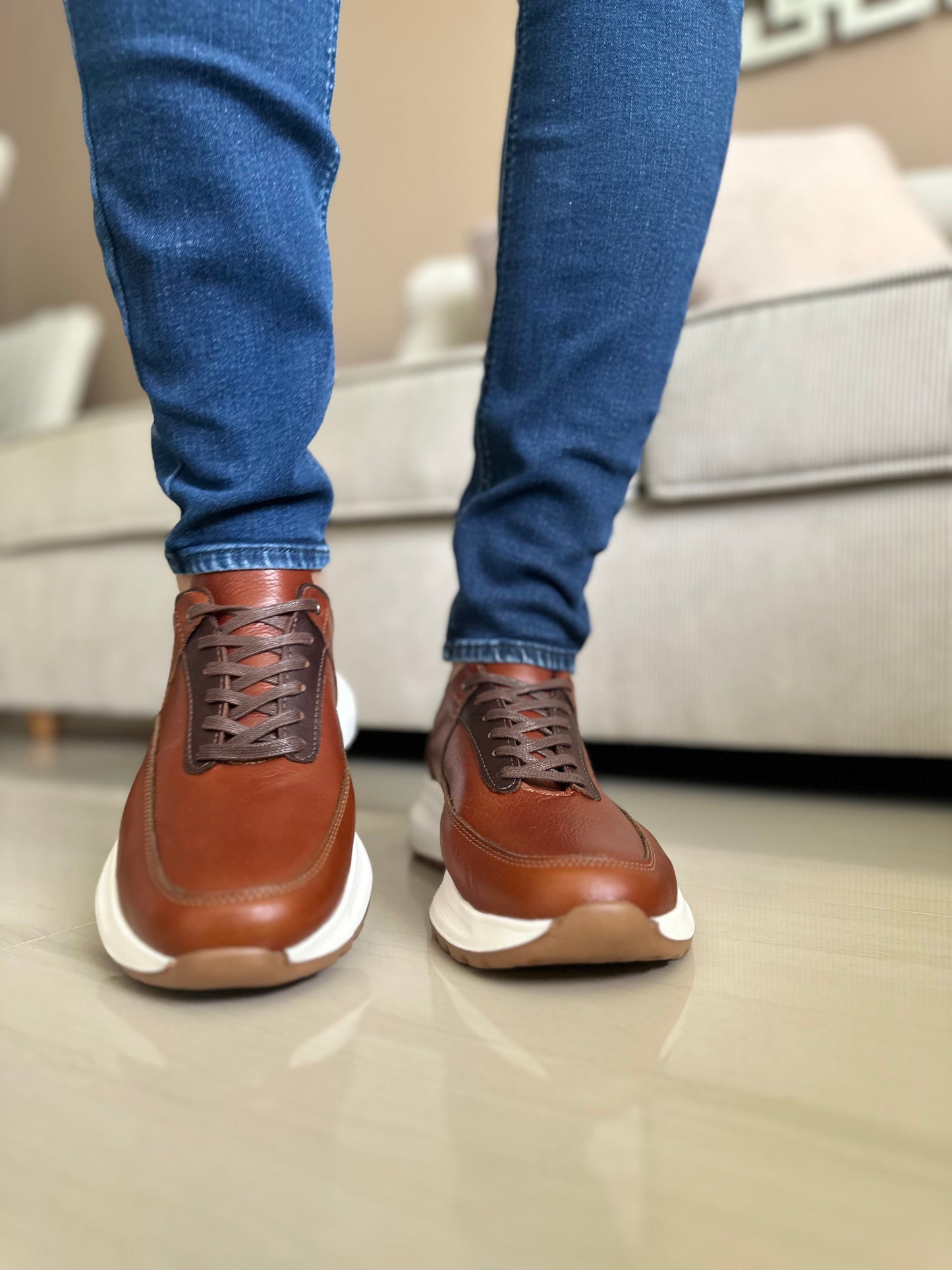 SNEAKER  - EN CUERO - PARA HOMBRE -REF 90-0