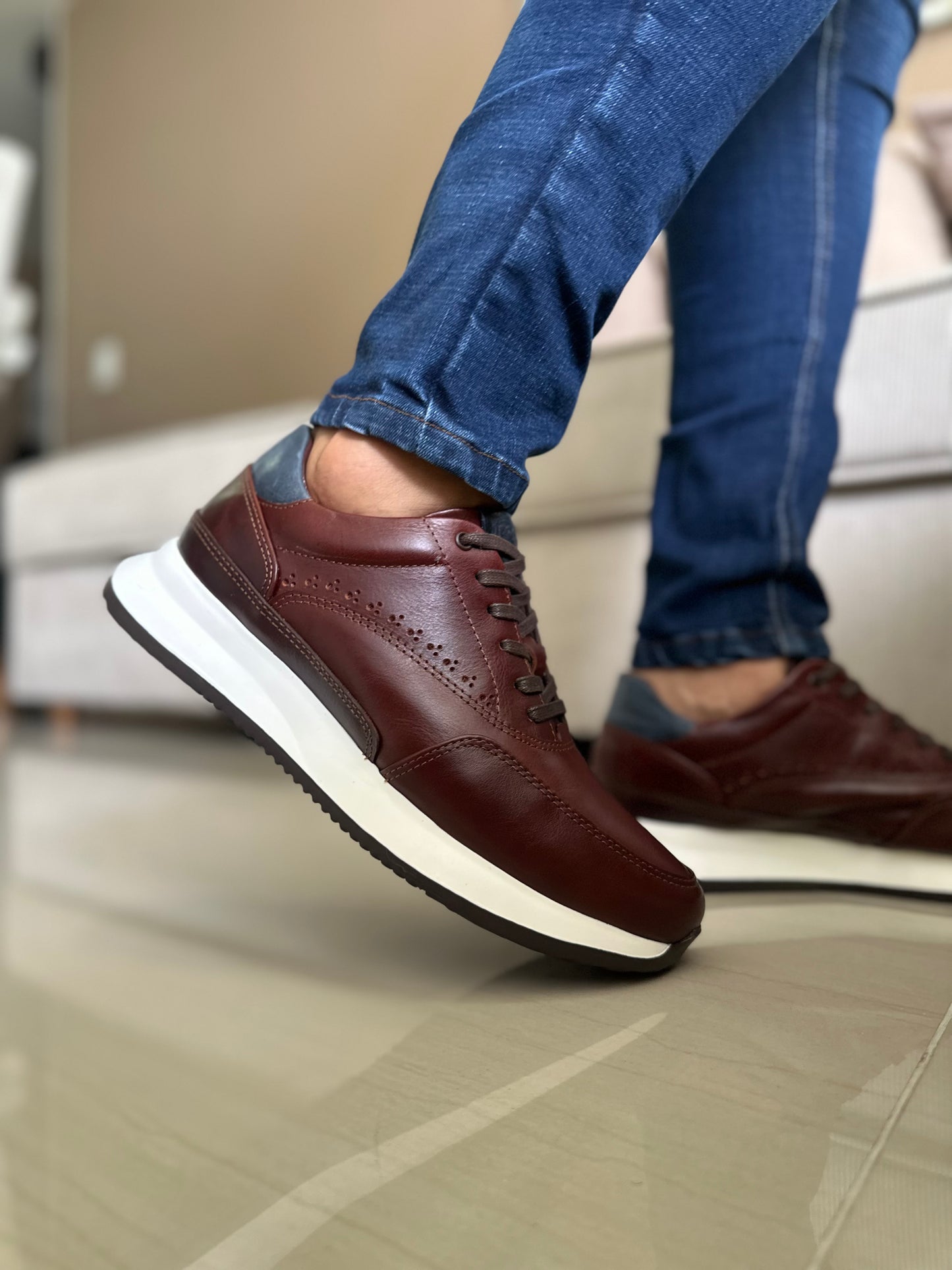 SNEAKERS TOPAXI- CUERO LISO CONAC  REF:T15
