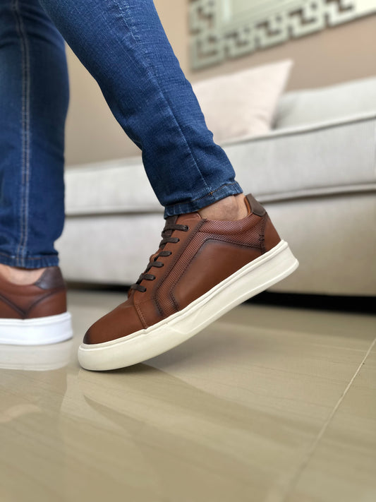 SNEAKERS EN CUERO VACUNO COLOR MIEL -REF:533