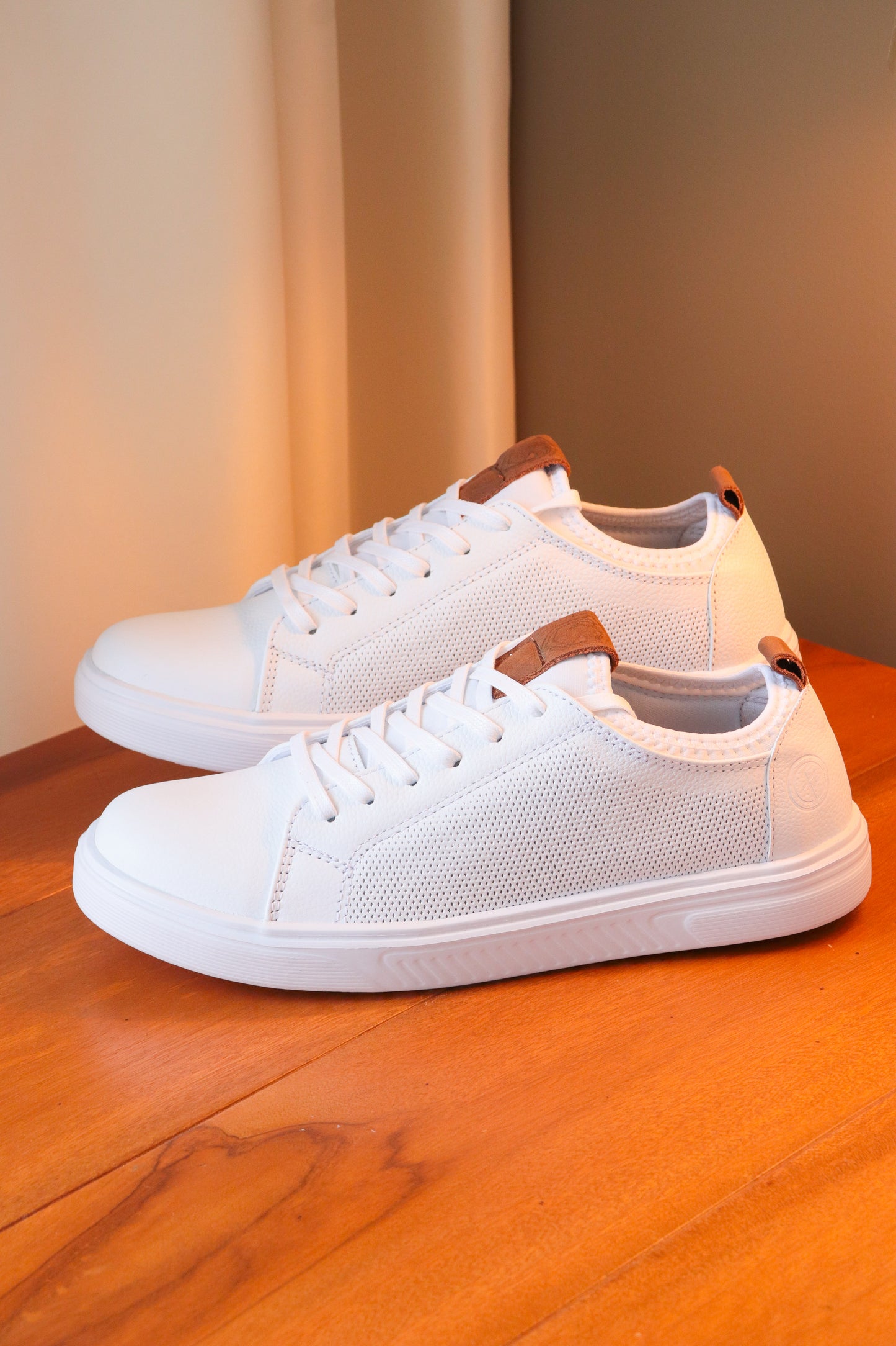 SNEAKER SPLIT - EN CUERO - PARA HOMBRE - REF: SPN 3021