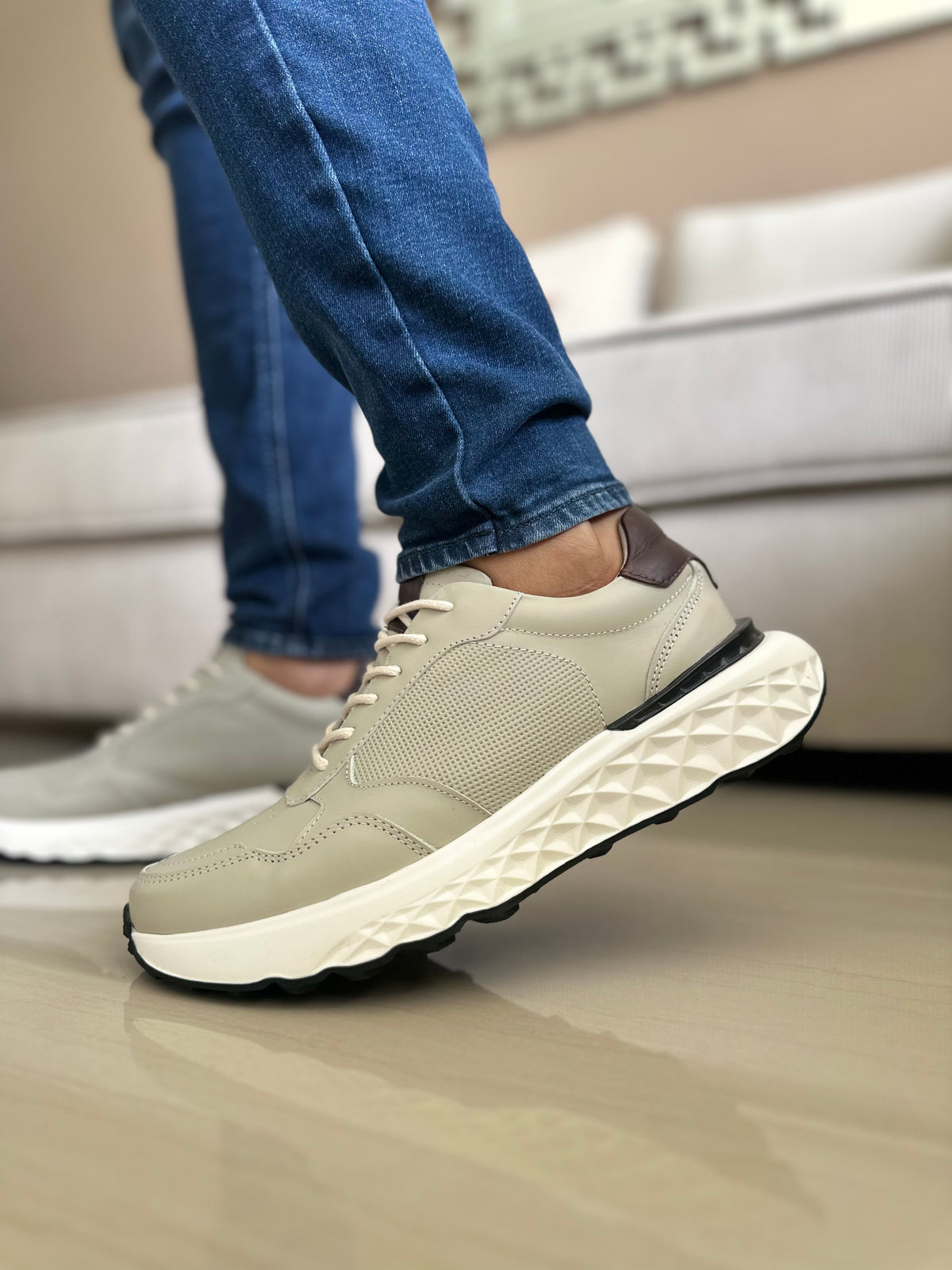 SNEAKERS DIFF-CUERO -ULTRALIVIANOS