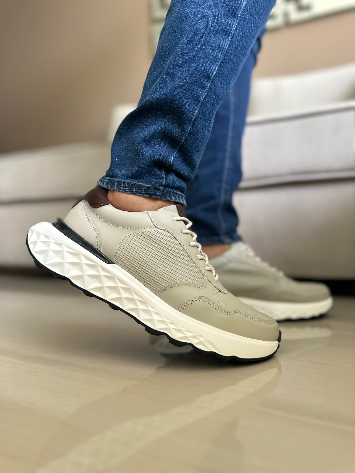 SNEAKERS DIFF-CUERO -ULTRALIVIANOS