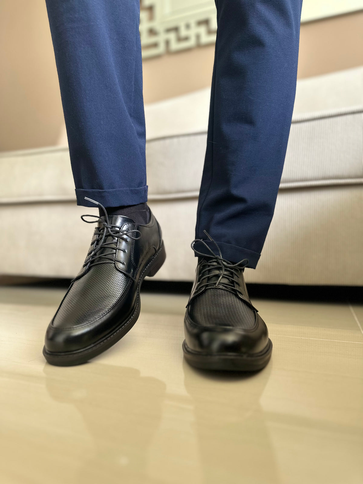 ELEGANTES  ACRE- EN CUERO - PARA HOMBRE - REF: