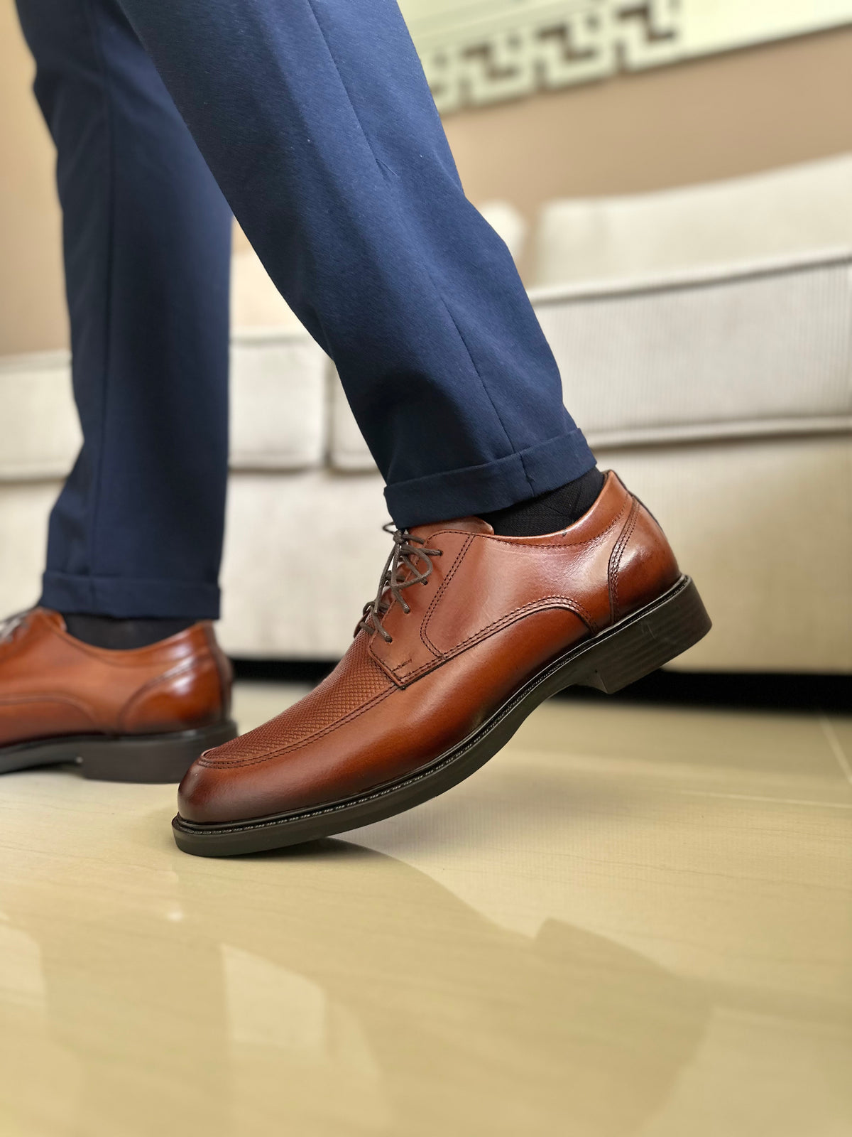 ELEGANTES  ACRE- EN CUERO - PARA HOMBRE - REF: