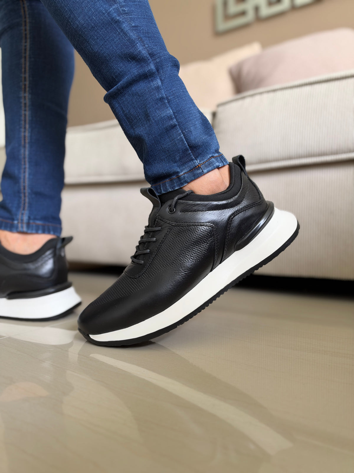 SNEAKER HOLLOW - EN CUERO - PARA HOMBRE - REF: ANT B91