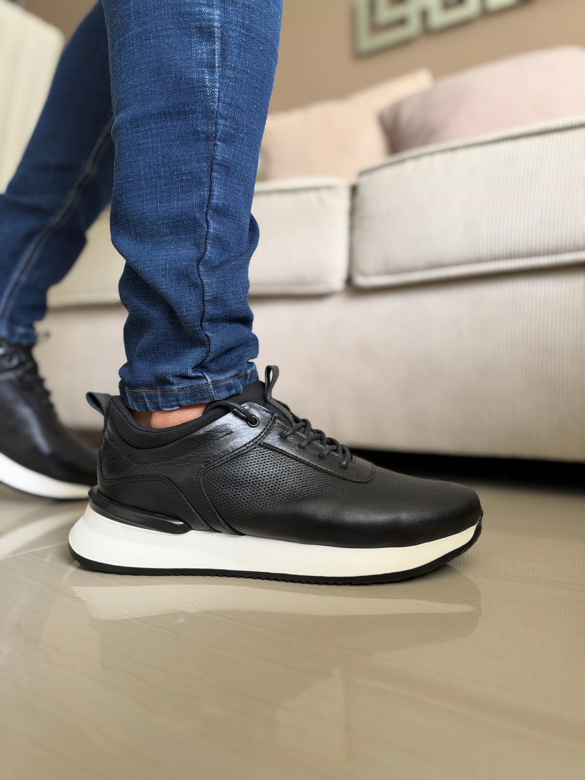 SNEAKER HOLLOW - EN CUERO - PARA HOMBRE - REF: ANT B91