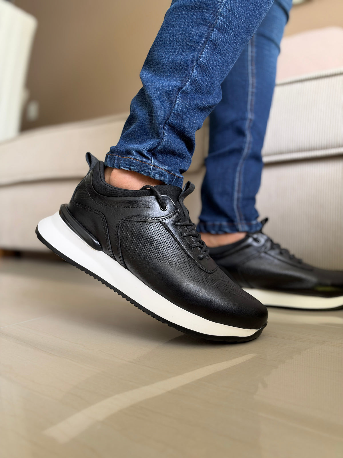 SNEAKER HOLLOW - EN CUERO - PARA HOMBRE - REF: ANT B91