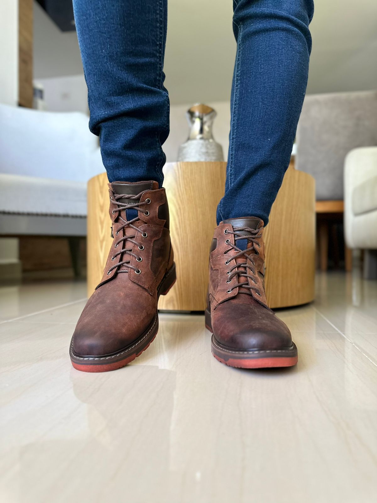 BOTAS SORA COÑAC - EN CUERO GRASO