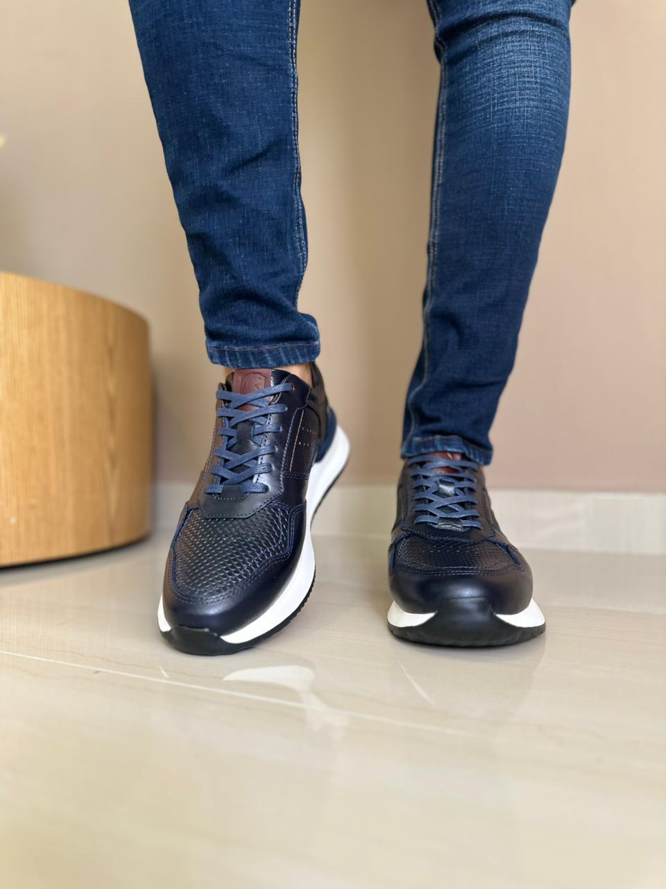 SNEAKER NIKO - EN CUERO - PARA HOMBRE - REF: ANT D12